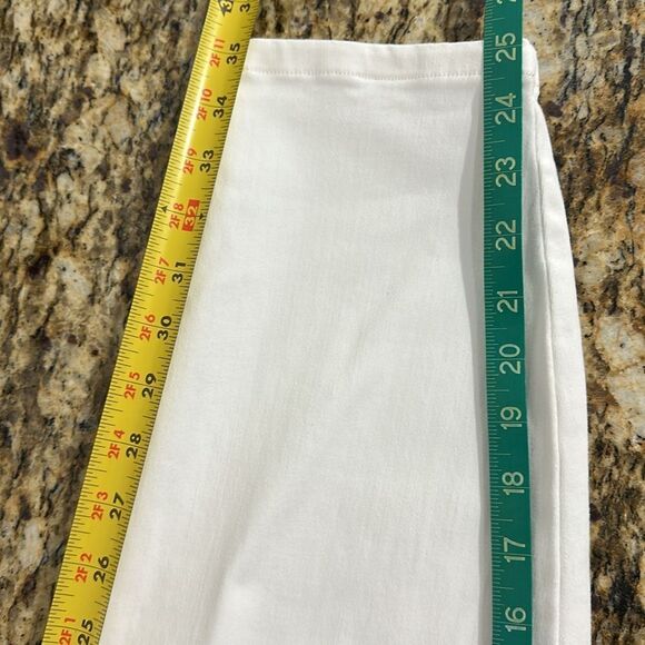 SPANXshape™ EveryWear Ankle Skinny Jeans In White Size 2XP - Picture 8 of 9